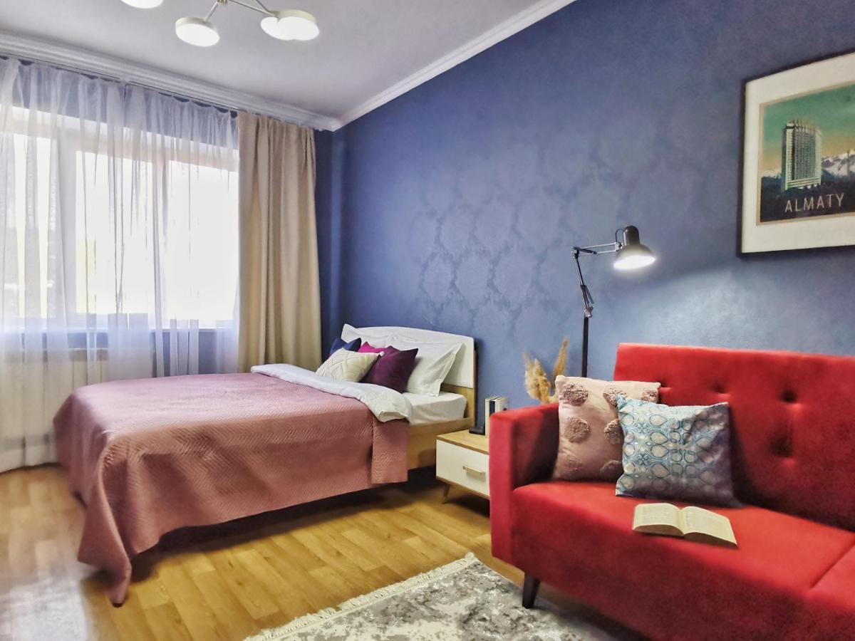 Квартира Коктобе С Видом На Горы Apartment Алма Ата Екстериор снимка